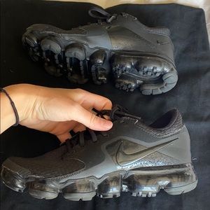 Black Nike Vapormax